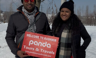 Guests Happy moments during their kashmir tour