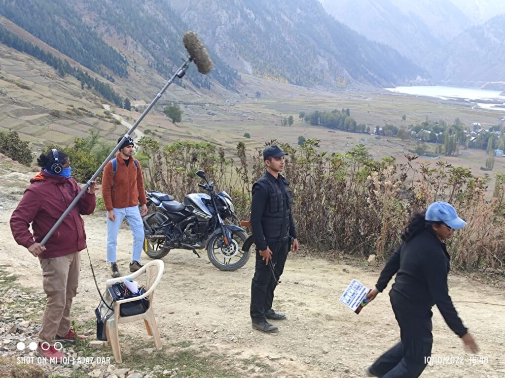 Kashmir film shooting package featuring breathtaking outdoor locations for movies and commercials | Panda Tours and Travels