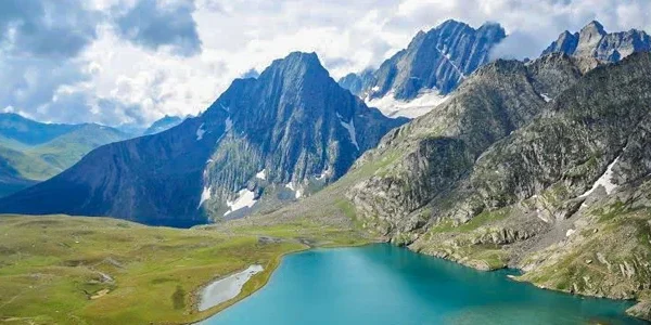 Gangbal Lake with Mount Harmukh during the Kashmir Great Lakes Trek | Panda Tours and Travels