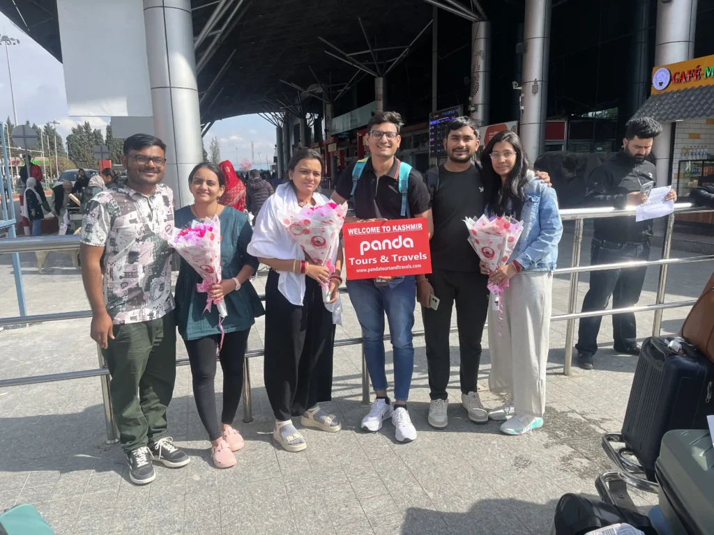 image for kashmir tour packages from tripura