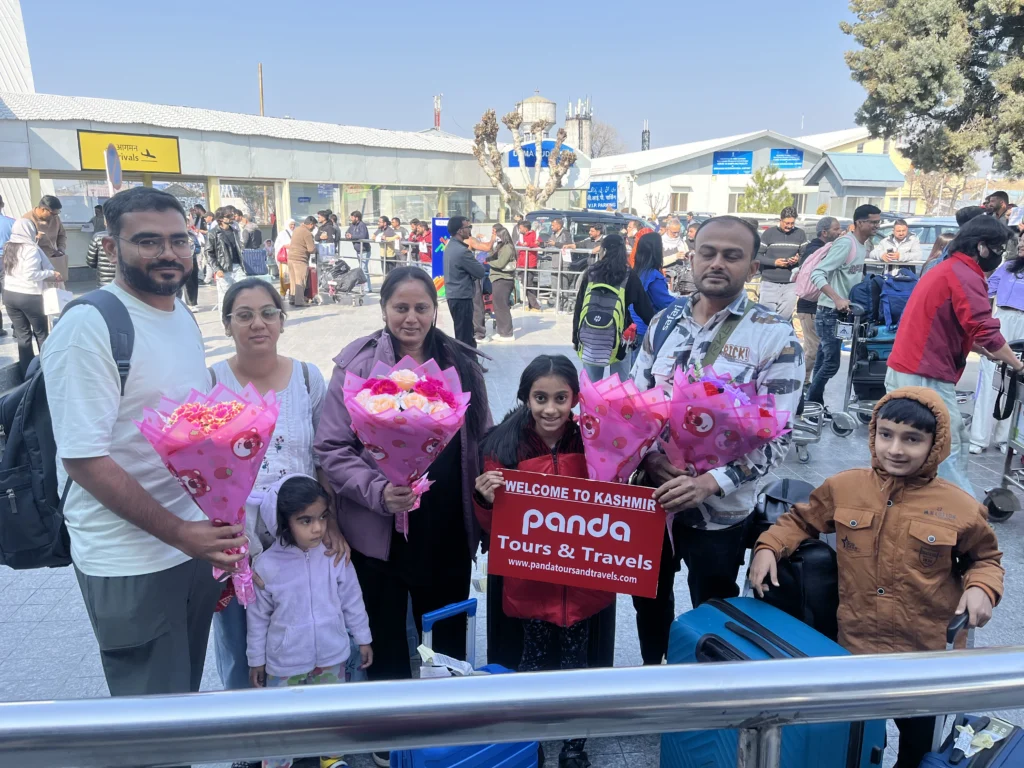 kashmir tour package from ahmadabad for families