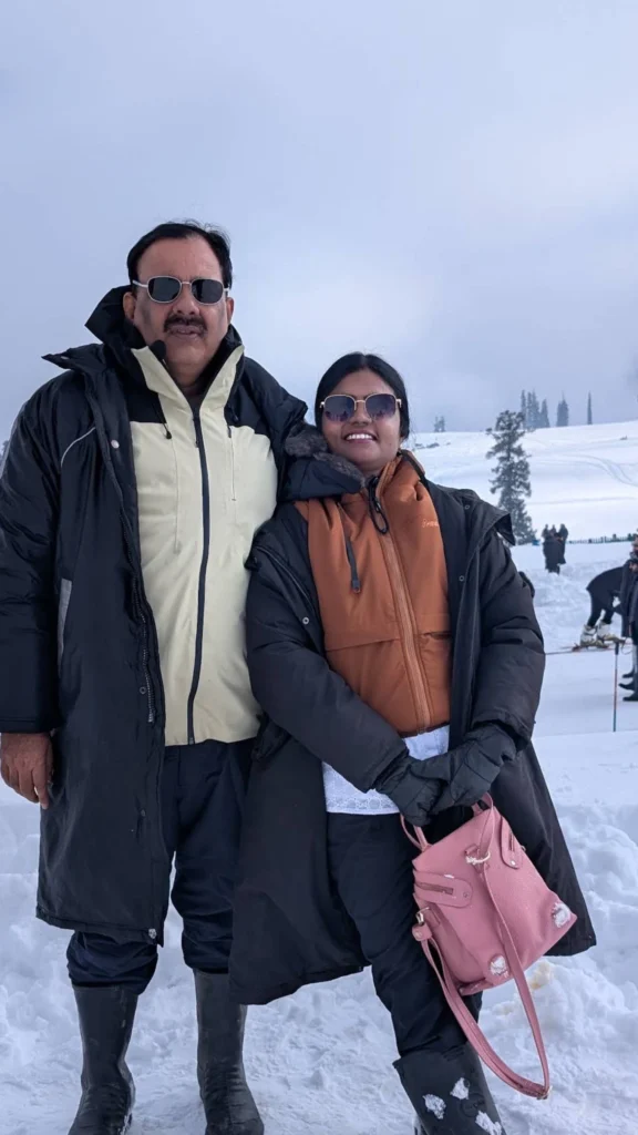 kashmir family tour package from odisha