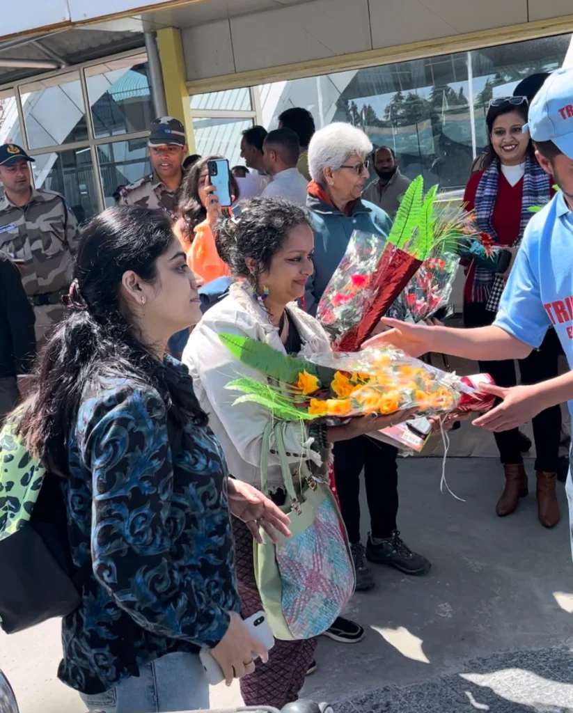 tourist image for Best 5 nights and 6-days Kashmir tour package itinerary