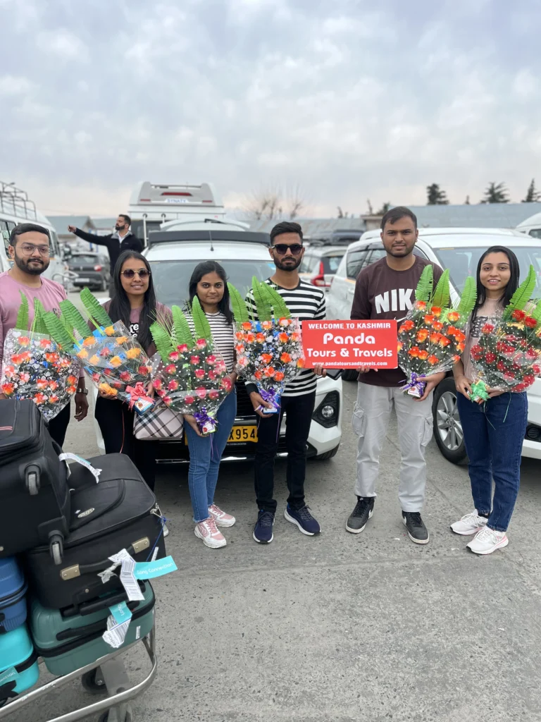 tourists image for Kashmir Tour Package 2026 – Complete Travel Guide, Itinerary