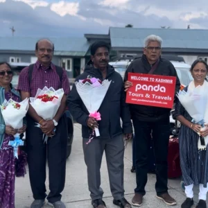 featured image for taxi service in srinagar kashmir