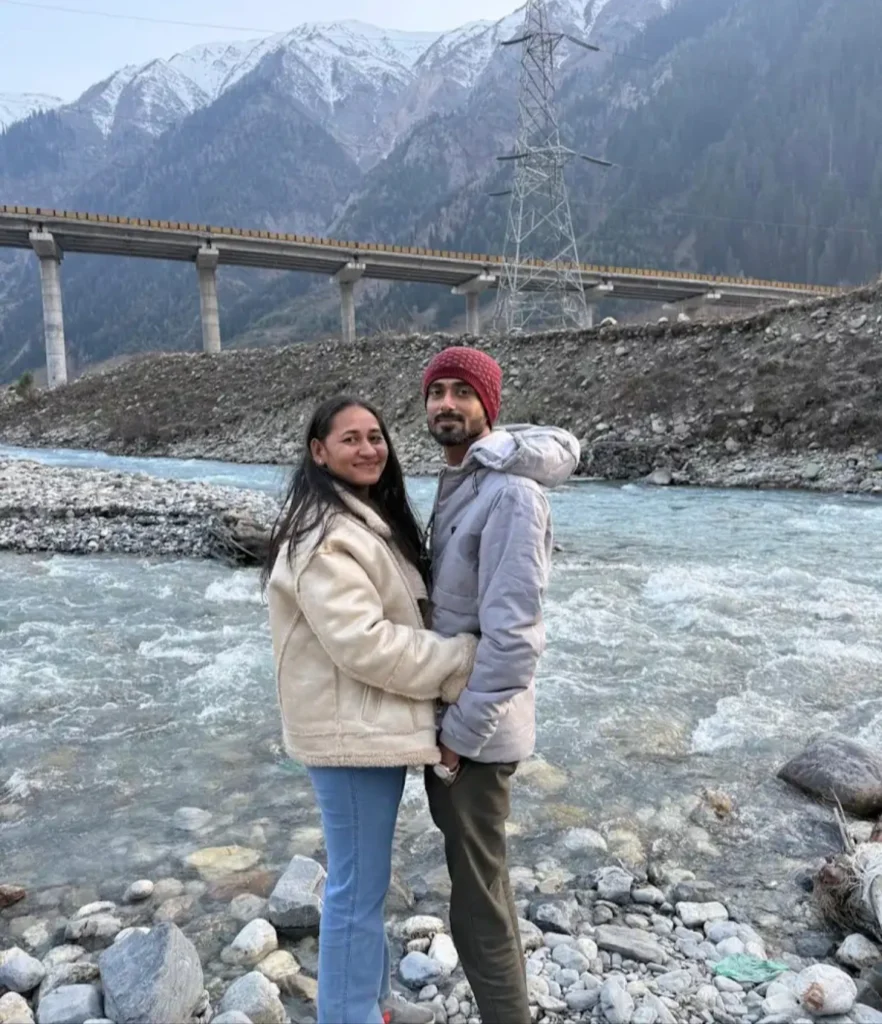 IMAGE FOR Top Gulmarg Sightseeing Places for Tourists in 2026 – Complete Travel Guide