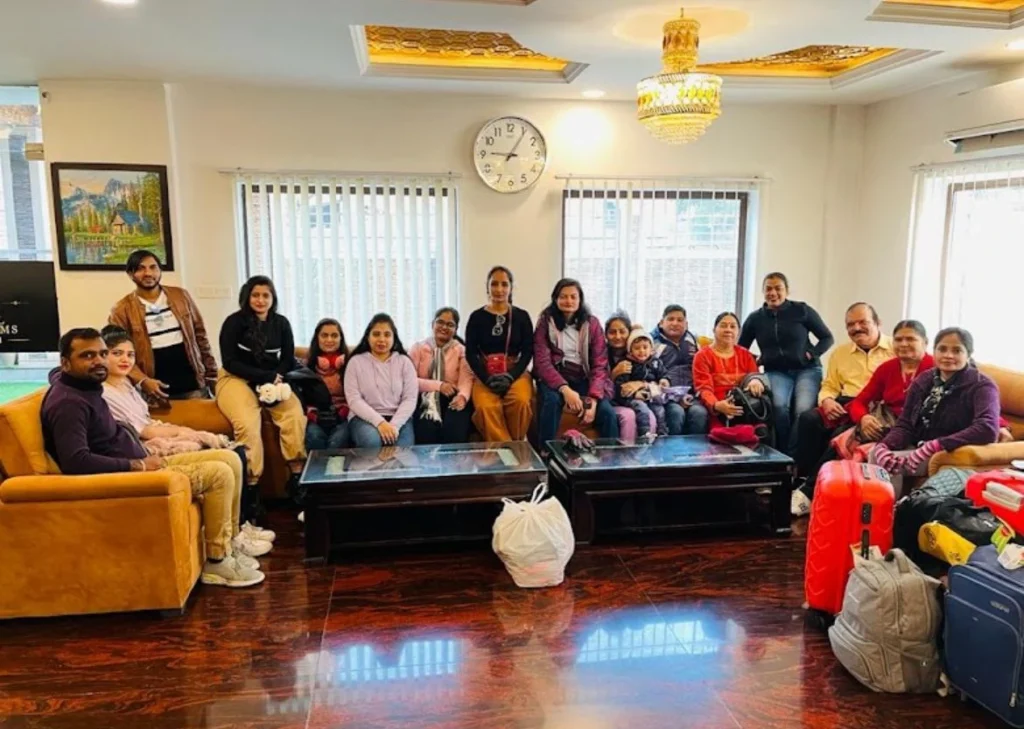 tourits image for Top Doodhpathri Sightseeing Places for Tourists in 2026 – Complete Travel Guide