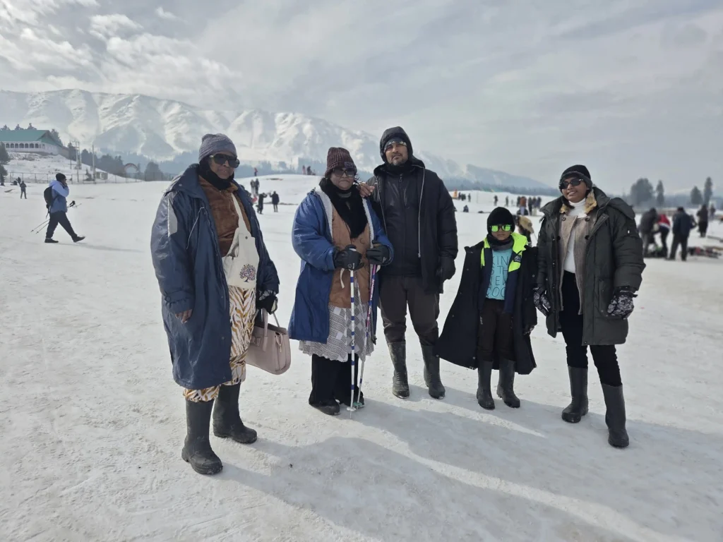 Kashmir Tour Package From Vellore, Chennai, TamilNadu