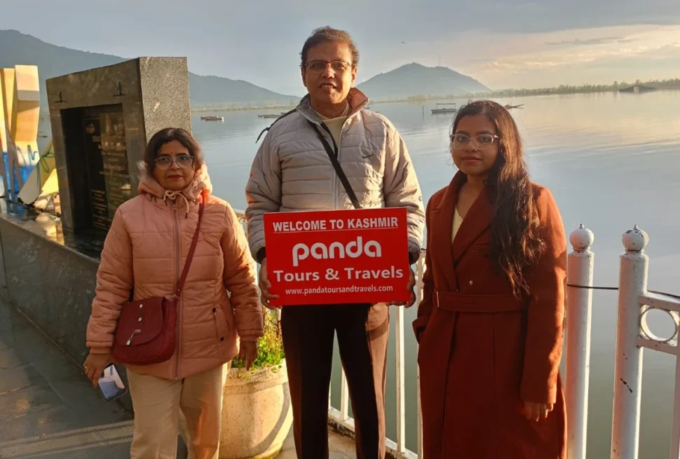 kashmir tour package from goa