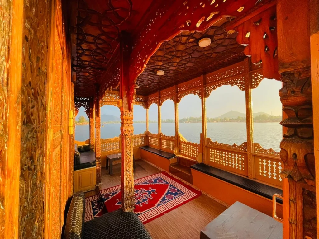 image for travel agents in Kashmir