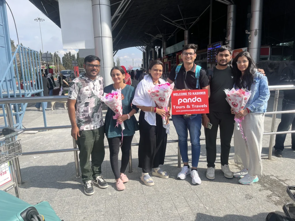 image for travel agents in Kashmir