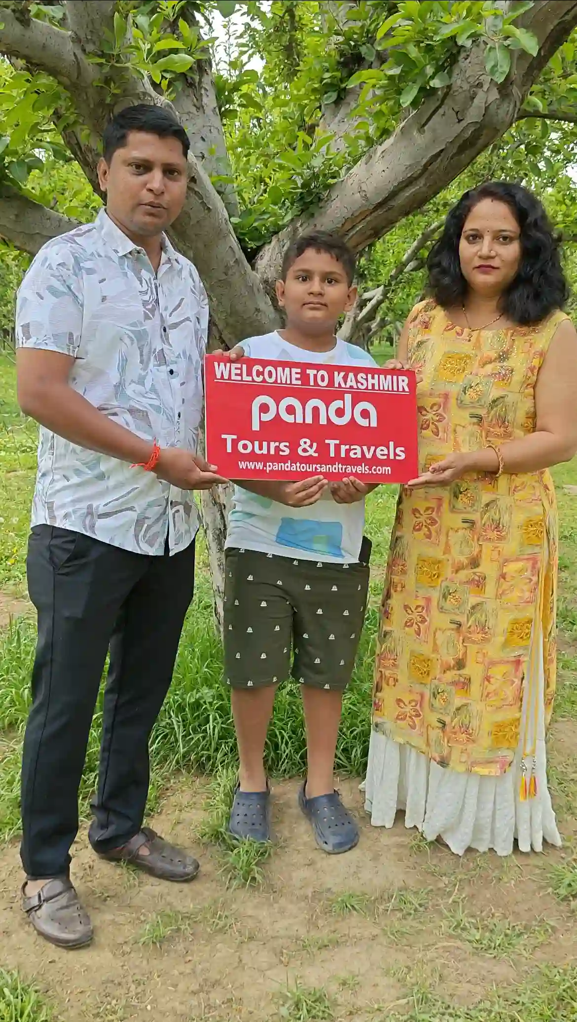 featured image for kashmir in april