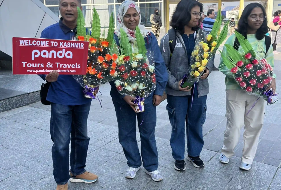 featured image for kashmir packages from kerala