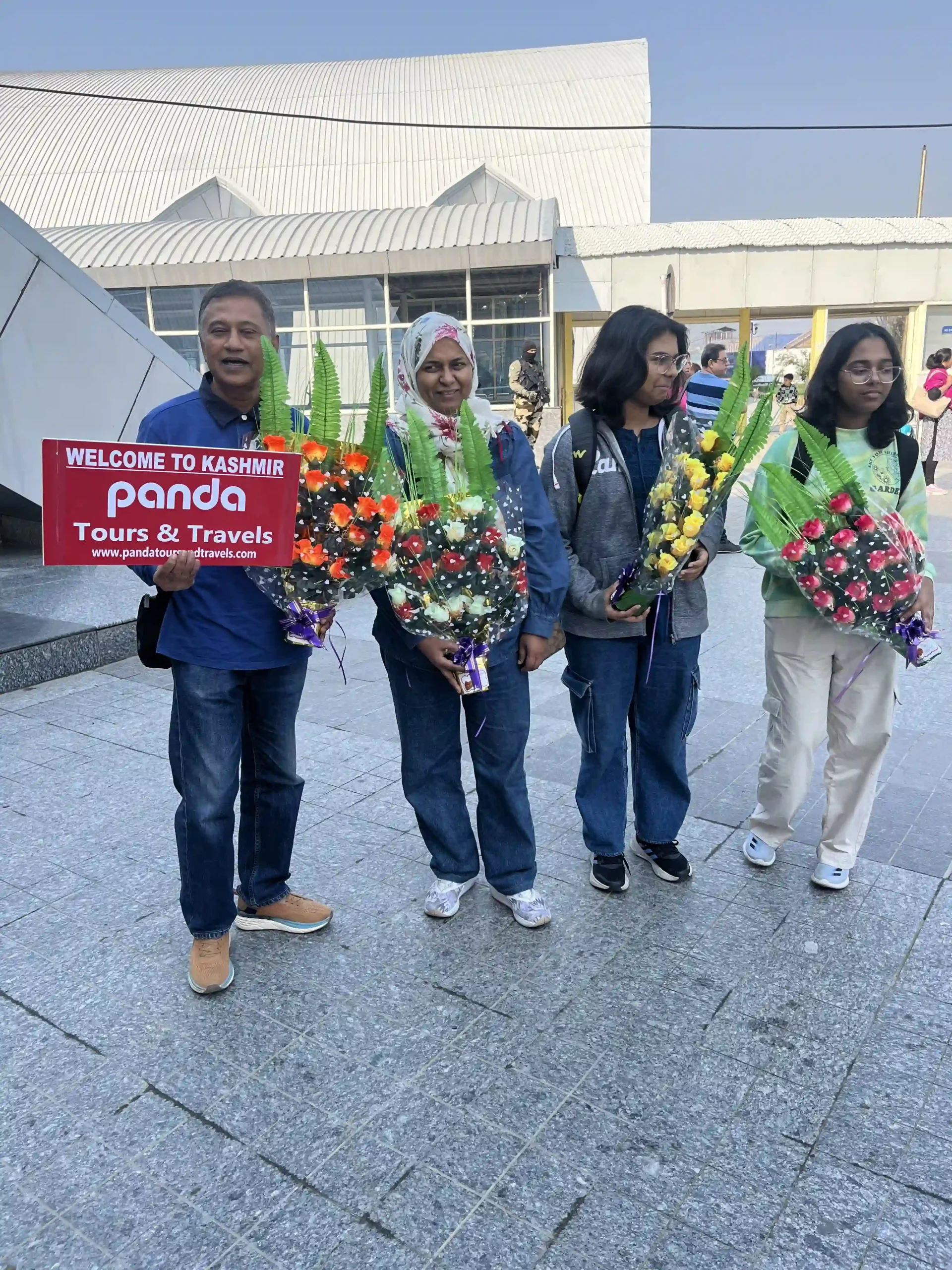 featured image for kashmir packages from kerala