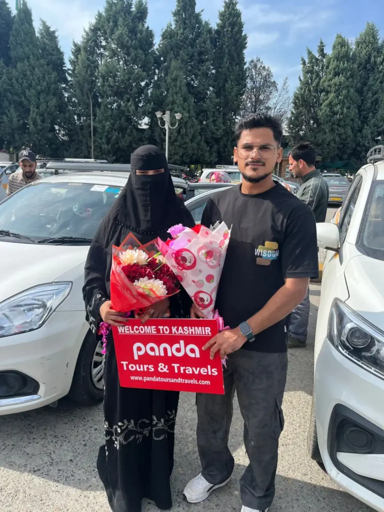 image for kashmir tour pcakges from bangalore