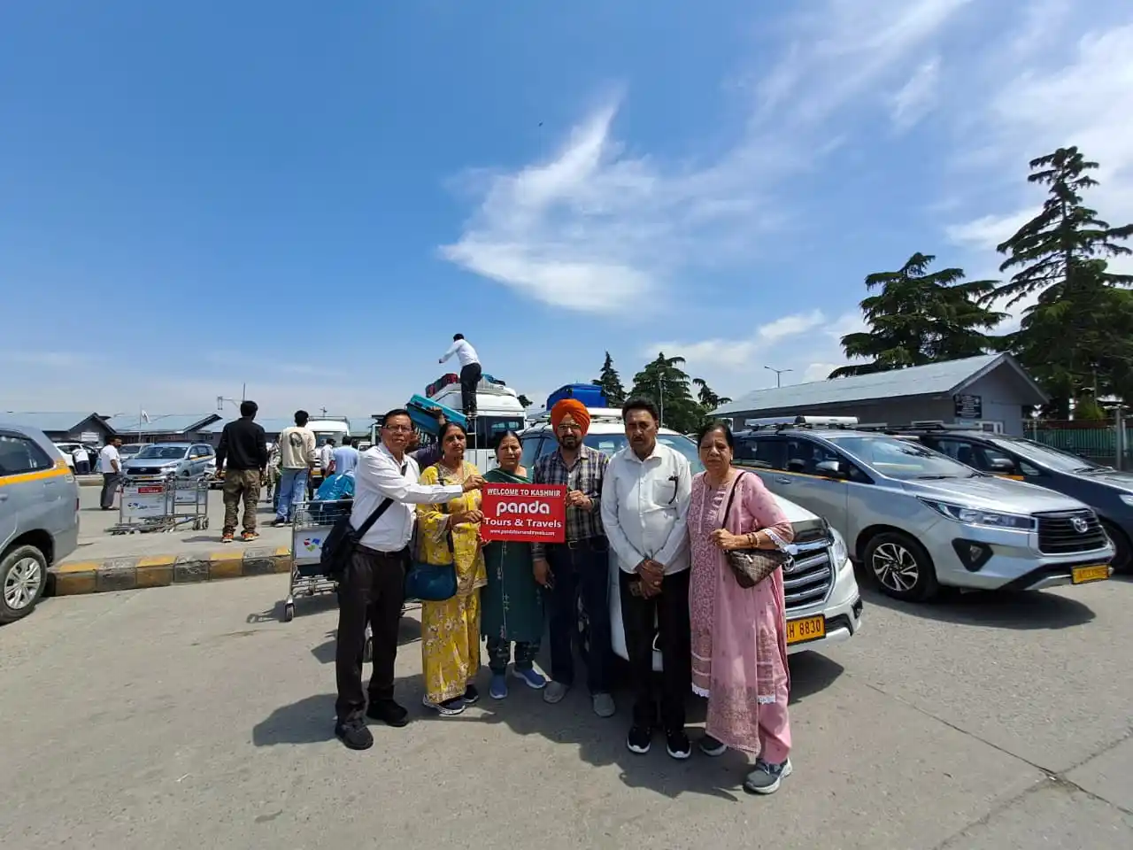 featured image for Kashmir tour operator Amritsar