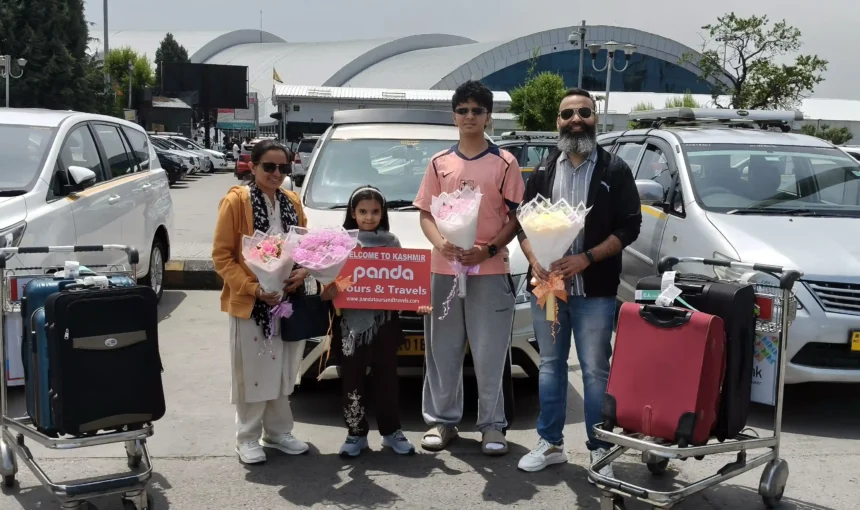 Top Rated 4 Star Kashmir Vacation Packages 2026