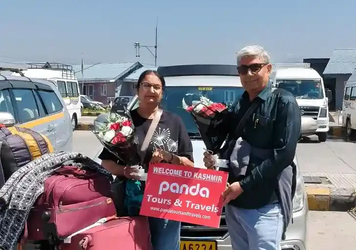 Kashmir Tour Package From Madurai 2026 – 5 Nights 6 Days Itinerary, Cost, Flights & Best Deals 1 Kashmir Tour Package From Madurai 2026 – 5 Nights 6 Days Itinerary, Cost, Flights & Best Deals
