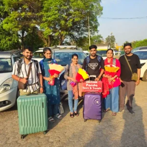 featured image for best travel company in srinagar kashmir