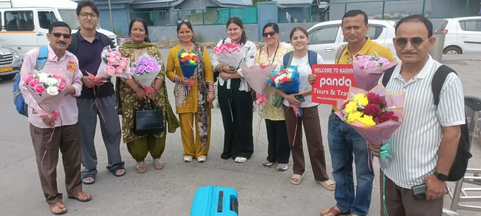 Kashmir Tour Packages from Panaji