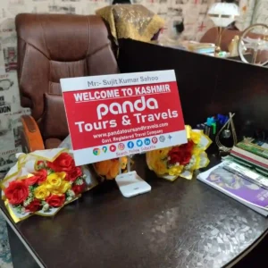 Featued image for kashmir tour package from Agra