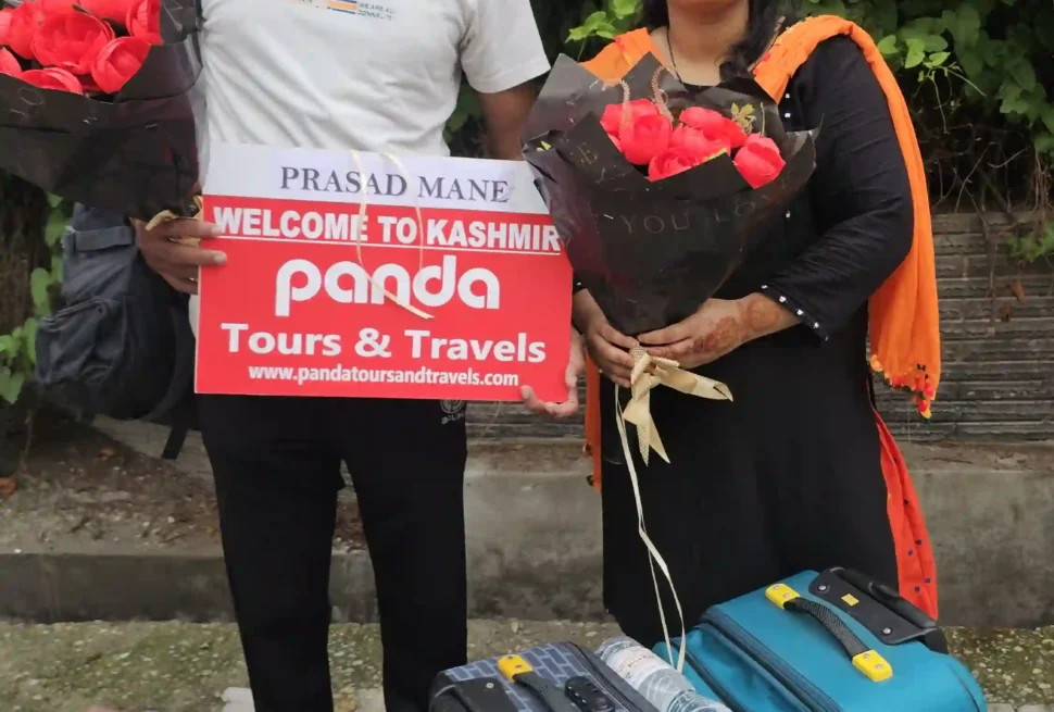 Kashmir Tour Packages From Bhubaneshwar