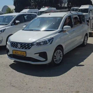 Featured image for Srinagar to Yusmarg Taxi Fare
