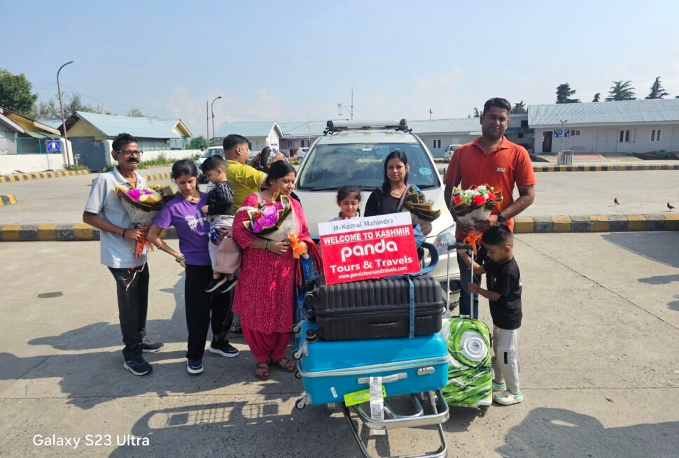 Featured image for srinagar to sonamarg taxi fare